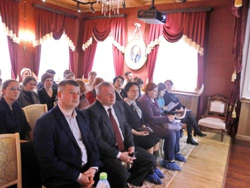 Духовно-нравственные вопросы воспитания подрастающего поколения